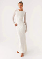 Elegeleges Exclusive - Ethereal Long Sleeve Maxi Dress - Ivory